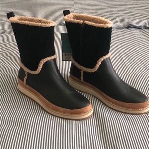 TOMS black boots